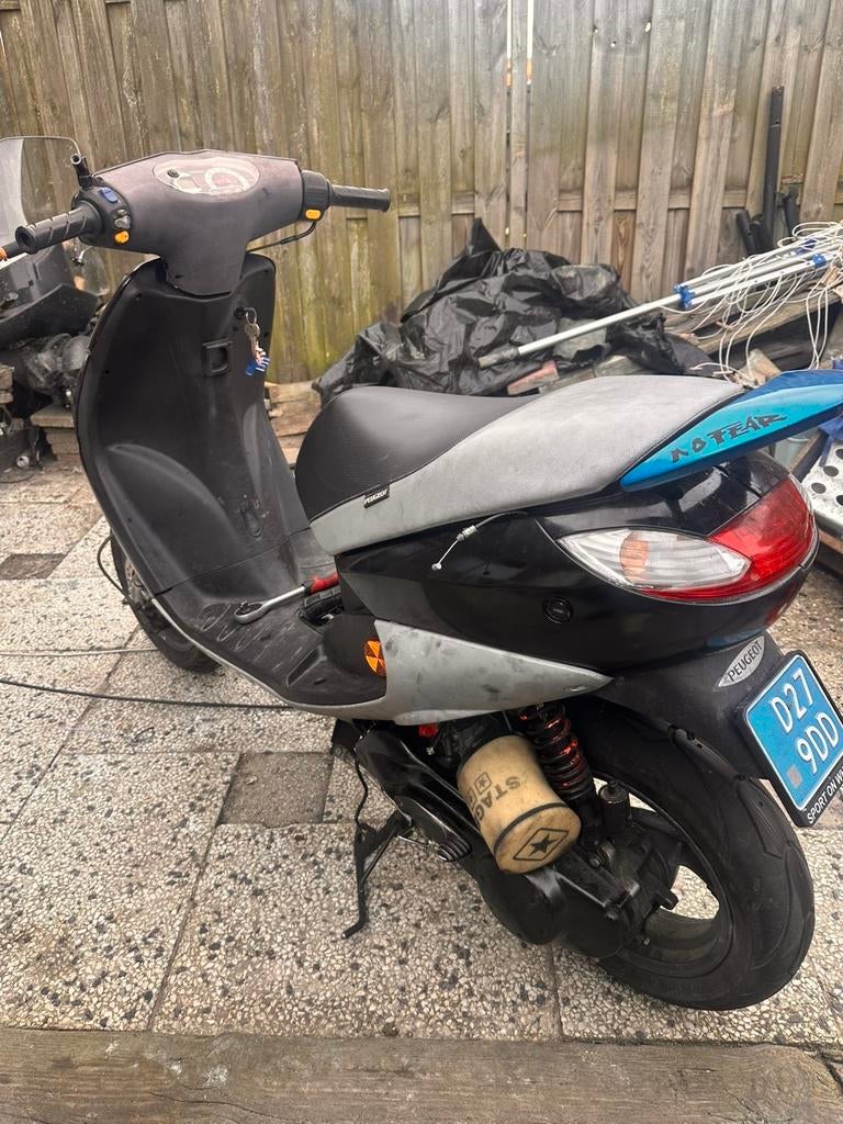 Peugeot vivacity 70cc 2t, Fietsen en Brommers, Scooters | Peugeot, Zo goed als nieuw, Vivacity, Tweetakt, Ophalen