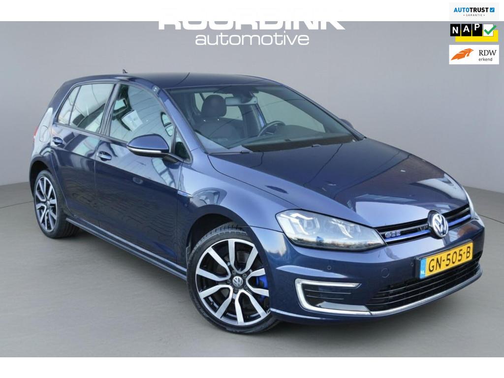 Volkswagen Golf GTE|Clima|Camera|Navi|2e eigenaar!, Auto's, Volkswagen, Bedrijf, Te koop, Golf, ABS, Airbags, Airconditioning