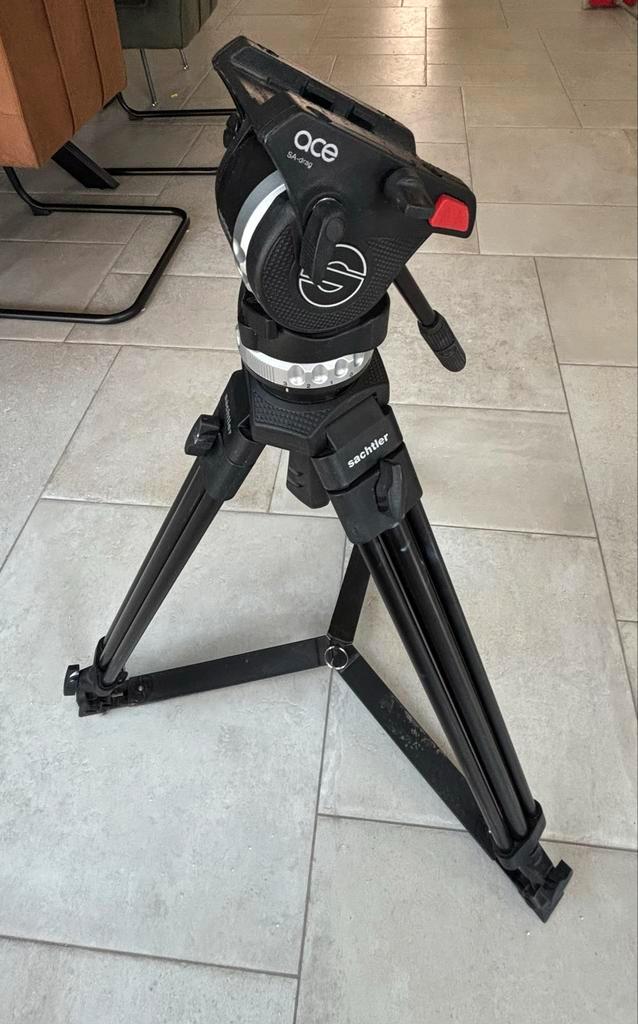 Sachtler Ace SA-drag statief met vloeistofkop, Audio, Tv en Foto, Professionele Audio-, Tv- en Video-apparatuur, Gebruikt, Audio