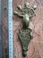 Merovingische fibula brons bodemvondst 6de-8ste eeuw AD, Antiek en Kunst, Ophalen of Verzenden, Brons