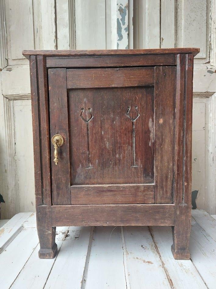 Antiek houten broodkastje kastje, Ophalen of Verzenden