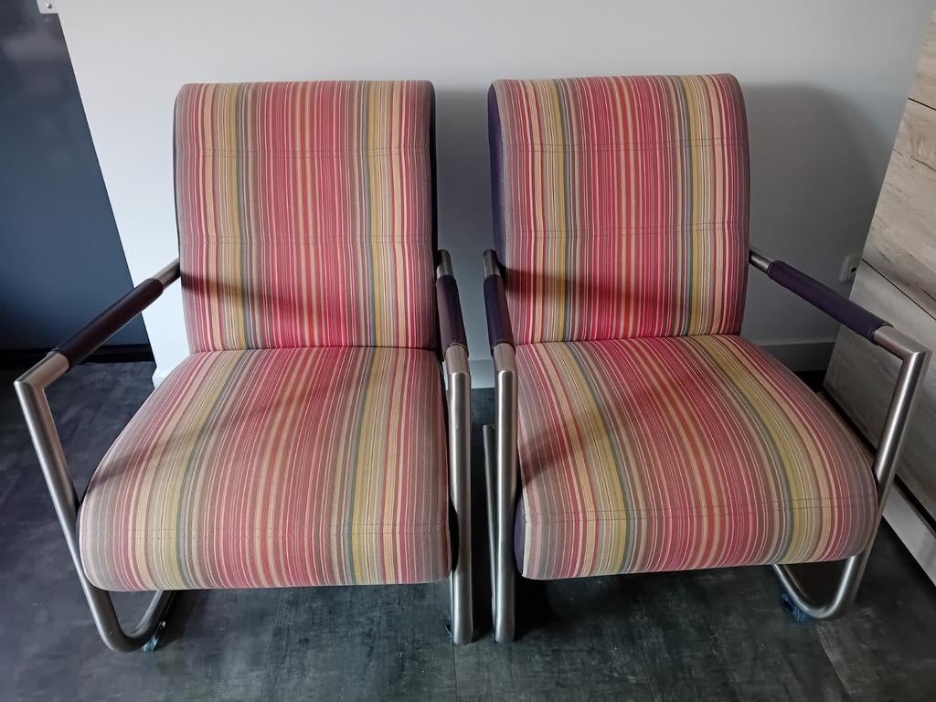 2 fauteuils paars leer met stoffen gestreepte zitting, Huis en Inrichting, Fauteuils, Ophalen, Gebruikt, Minder dan 75 cm, Leer