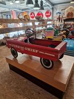 Metalen trapauto  amf fire chief 1970, Ophalen