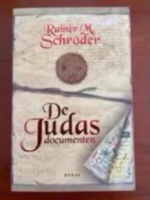 R.m. Schröder - de judas documenten, Boeken, Ophalen of Verzenden, Zo goed als nieuw