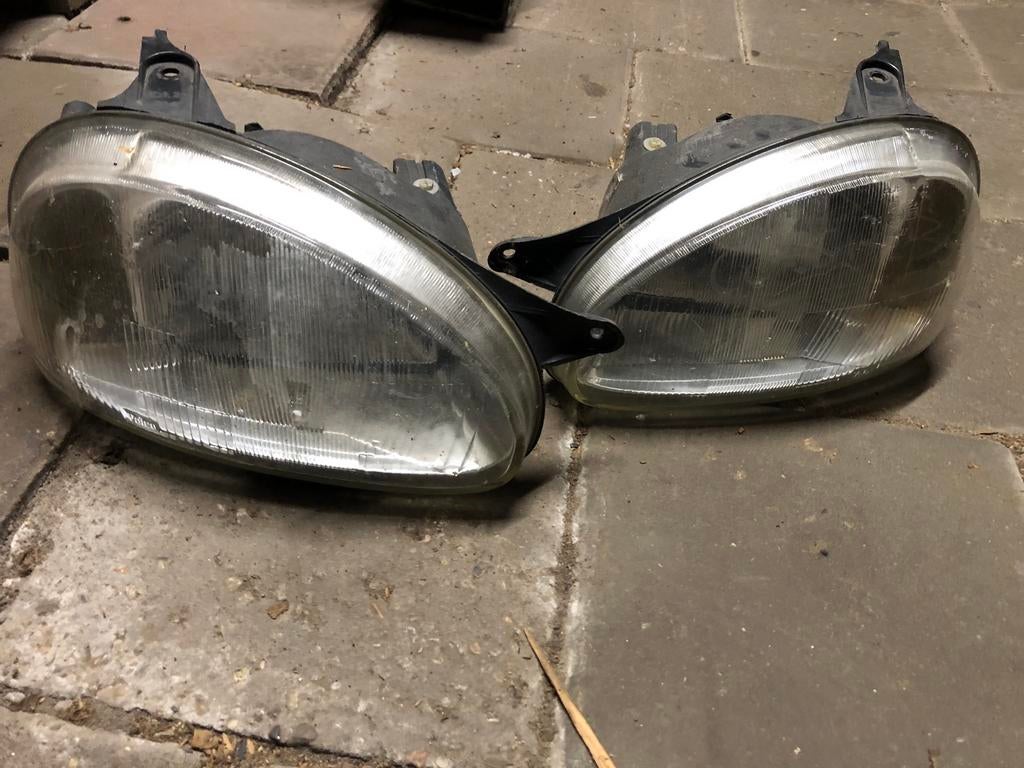 Koplampen corsa B koplamp opel corsa B 1996, Auto-onderdelen, Ophalen of Verzenden, Gebruikt, Opel