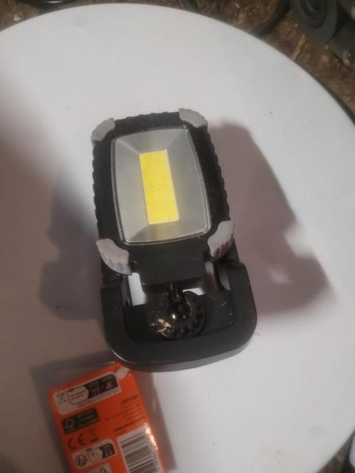 Multifunctionele zaklamp, Caravans en Kamperen, Zaklampen, Gebruikt, Accu, Ophalen of Verzenden