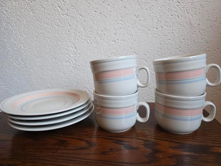 Richard Ginori Italiaans kop en schotel set van 4!, Huis en Inrichting, Keuken | Servies, Zo goed als nieuw, Ophalen of Verzenden