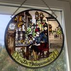 De Horlogemaker vintage glas-in-lood raamhanger, Antiek en Kunst, Curiosa en Brocante, Ophalen