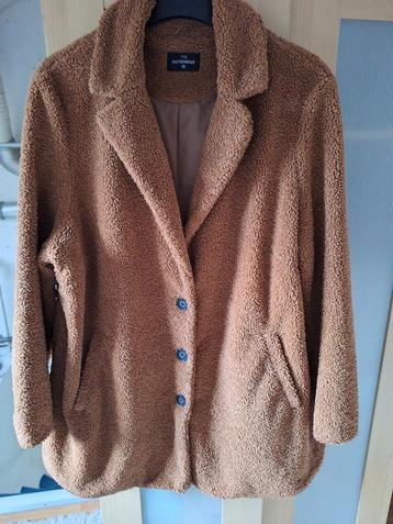 Bruine Teddy winterjas C&A outwear, maat 52. beschikbaar voor biedingen