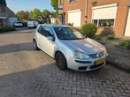Super leuke Volkswagen Golf 5 1.6 sportline, Voorwielaandrijving, Stof, Elektrische ramen, 4 cilinders