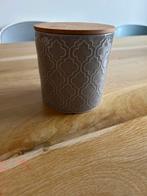 Grijze Inari Pot met Houten Deksel, Ophalen, Schaal, Rond, Zo goed als nieuw