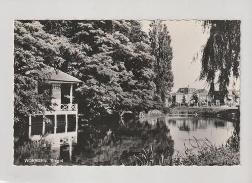 Woerden - Singel * 250828-21, Verzamelen, Ansichtkaarten | Nederland, Ongelopen, Utrecht, 1960 tot 1980, Ophalen of Verzenden