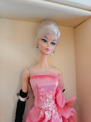 Barbie Silkstone Glam Gown 2016 NRFB beschikbaar voor biedingen