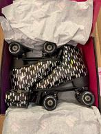 Karl Lagerfeld x Impala Rolschaatsen - Limited Edition!, Ophalen of Verzenden, Zo goed als nieuw