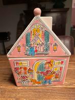 Blond Amsterdam Cookie Jar - Girls just wanna have fun, Porselein of Keramiek, Schaal, Nieuw, Ophalen of Verzenden