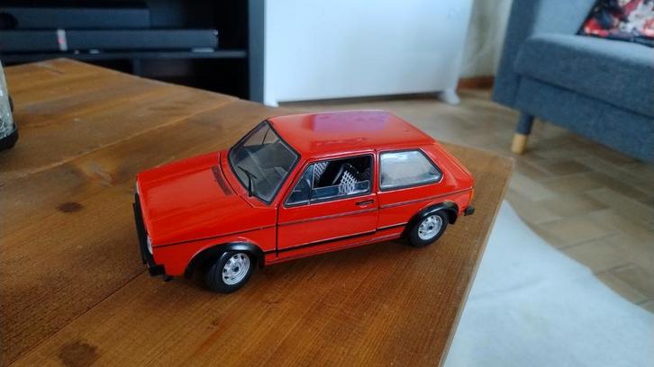 3x Model auto zgan, Hobby en Vrije tijd, Modelauto's | 1:18, Zo goed als nieuw, Auto, Ophalen