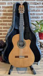Alhambra 5P CT E2, Ophalen, Gebruikt, Klassieke of Spaanse gitaar, Met koffer