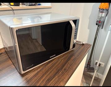 Samsung Magnetron met Grill – 28L – Zo goed als nieuw! beschikbaar voor biedingen