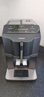 Volautomatische koffiemachine Siemens EQ 300, Witgoed en Apparatuur, Koffiezetapparaten, Ophalen, Zo goed als nieuw, Koffiemachine