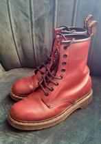 Dr. Martens Laarzen 37 - Bordeaux Rood, Kleding | Dames, Schoenen, Lage of Enkellaarzen, Ophalen of Verzenden, Dr. Martens, Gedragen