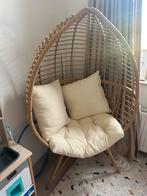 Rieten rotan eistoel zo goed als nieuw!, Huis en Inrichting, Stoelen, Ophalen, Zo goed als nieuw, Bruin, Vijf, Zes of meer stoelen