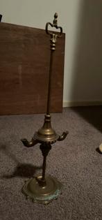 Oude Bronzen Olie Lamp Kandelaar, Antiek en Kunst, Antiek | Kandelaars, Ophalen, Koper of Brons