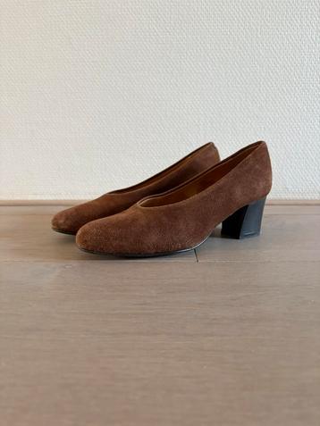 Hakken/pumps maat 36 suède bruin Dolcis beschikbaar voor biedingen