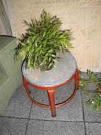 antiek metalen krukje, Antiek en Kunst, Curiosa en Brocante, Ophalen of Verzenden