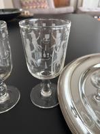 6x oud glas met gravure van koppel dat wijn drinkt, Ophalen of Verzenden, Gebruikt, Overige typen