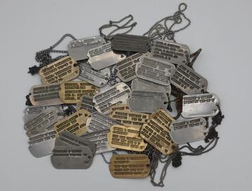 Gezocht: US WWII Dogtags & ID bracelets beschikbaar voor biedingen