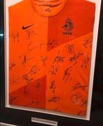Nederlands Elftal EK 2012 shirt ingelijst alle handtekening, Verzamelen, Sportartikelen en Voetbal, Ophalen of Verzenden, Zo goed als nieuw