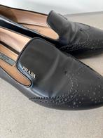 Prada Leren Brogue Loafers - Maat 36,5-37, Kleding | Dames, Ophalen of Verzenden, Gedragen, Instappers, Zwart