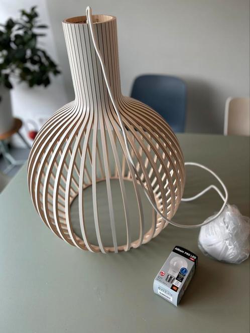 Hanglamp Octo berken-wit Small, Huis en Inrichting, Lampen | Hanglampen, Zo goed als nieuw, Ophalen of Verzenden