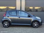Peugeot 107 1.0 Access Accent Uitvoering 1SteEigenaar/Airco, Auto's, Peugeot, Voorwielaandrijving, Euro 5, 4 stoelen, Origineel Nederlands