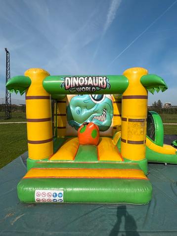 Springkussen Bouncy Box Dino beschikbaar voor biedingen