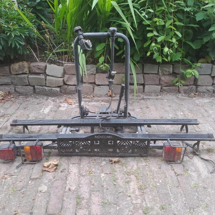 Fietsendrager (2 fietsen) Movecare, Auto diversen, Fietsendragers, Gebruikt, Trekhaakdrager, 2 fietsen, Ophalen