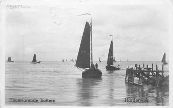 (381-193-035) Harderwijk Thuisvarende botters beschikbaar voor biedingen