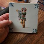 Oude Tegel met Heraut erop 13 cm groot, Ophalen of Verzenden