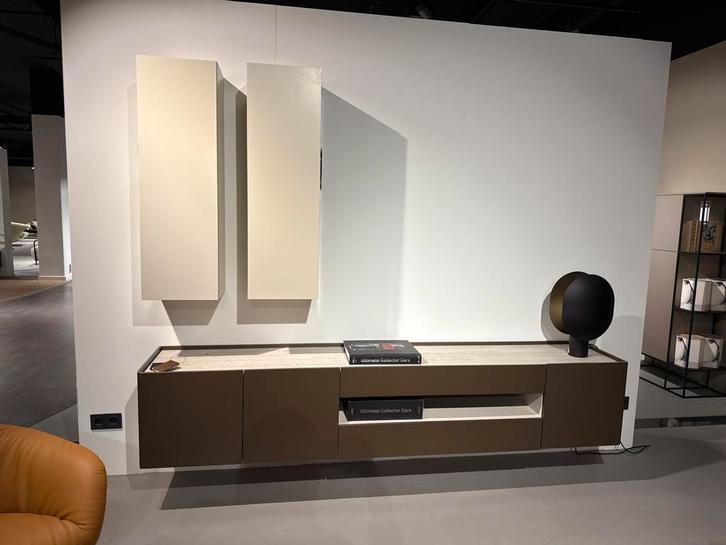 Interstar Wandmeubel Contour, Huis en Inrichting, Kasten | Televisiemeubels, Nieuw, Minder dan 100 cm, 150 tot 200 cm, 25 tot 50 cm