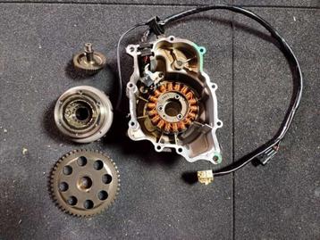 vespa 125 200 250 300 complete ontsteking met vliegwiel enz. beschikbaar voor biedingen