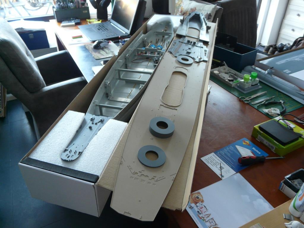 1/200 YAMATO van Glow2B ( RC voorbereid), Hobby en Vrije tijd, Modelbouw | Boten en Schepen, Zo goed als nieuw, 1:50 tot 1:200