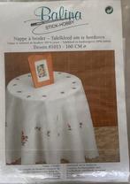 Tafelkleed met rozen, Hobby en Vrije tijd, Borduren en Borduurmachines, Verzenden, Zo goed als nieuw, Borduurpakket