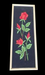 2171 Vintage rozen borduurwerk borduursel rozenlijst lijst, Hobby en Vrije tijd, Borduren en Borduurmachines, Ophalen of Verzenden