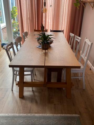 6 Eettafel stoelen wit verschillende soorten beschikbaar voor biedingen