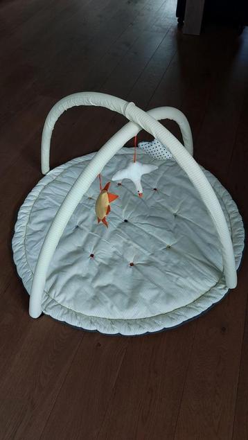 Speelkleed met mobiel, 80cm doorsnee beschikbaar voor biedingen