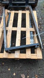 Vorken Lepels heftruck, Ophalen, Gebruikt