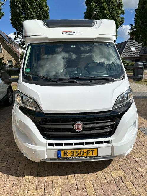 Carado T339 2017 half integraal Queensbed, Caravans en Kamperen, Campers, Particulier, tot en met 3, Half-integraal, Carado, Fiat