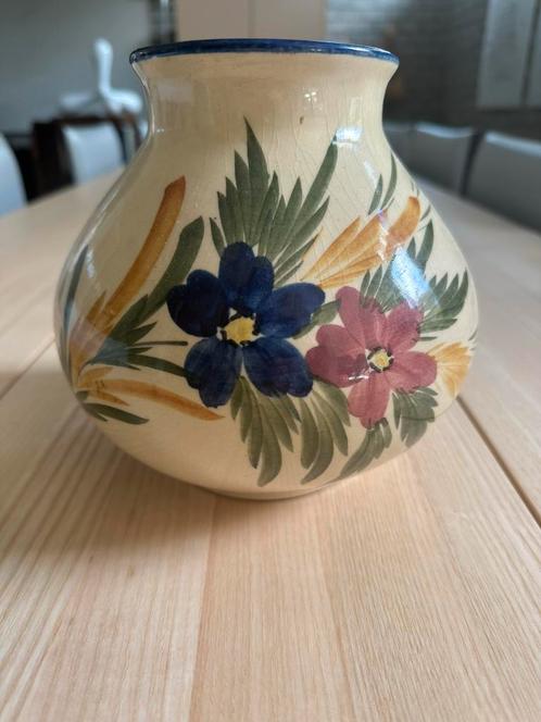 Potterie Huizen kleine vaas handbeschilderd in huizerbont, Antiek en Kunst, Antiek | Vazen, Ophalen of Verzenden