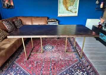 Dutchbone visgraat eettafel 180x90