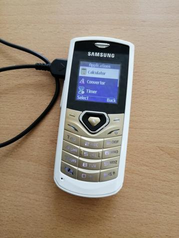 MOET NU WEG!! SAMSUNG E1170 MOBIELE TELEFOON KLASSIEKE GSM beschikbaar voor biedingen